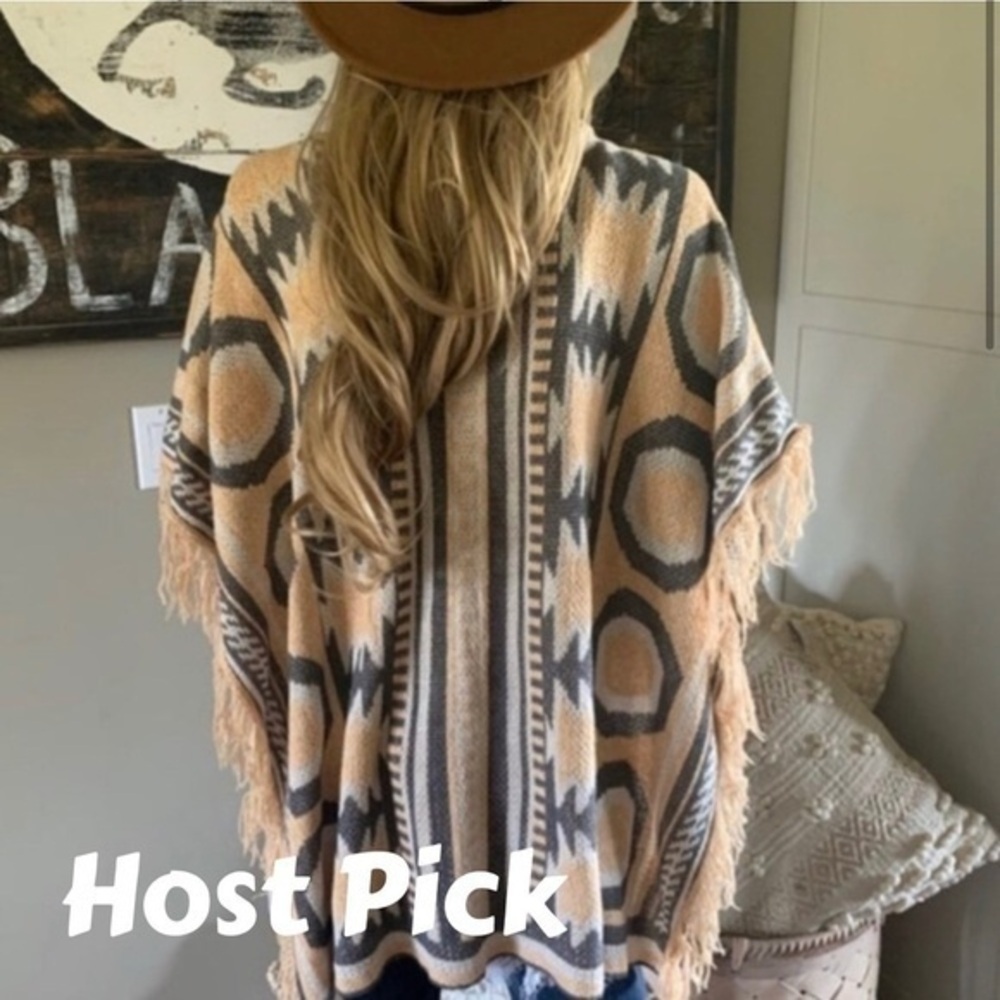 HP 🎉 Aztec Fringe Wrap Cardigan Shawl Sweater BRAND NEW